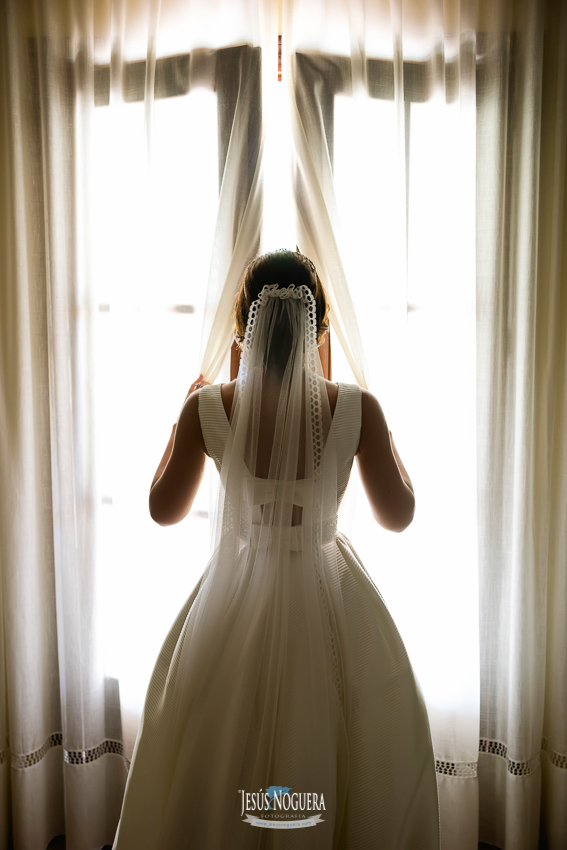 Fotógrafo de bodas en Málaga. Reportaje de Boda en casa de la novia en Humilladero, Málaga